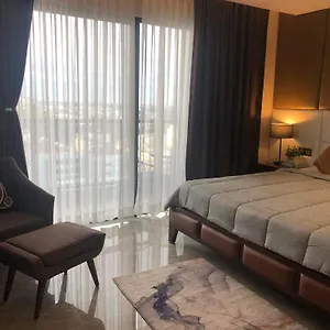 One Euphoria Prime Aparthotel
